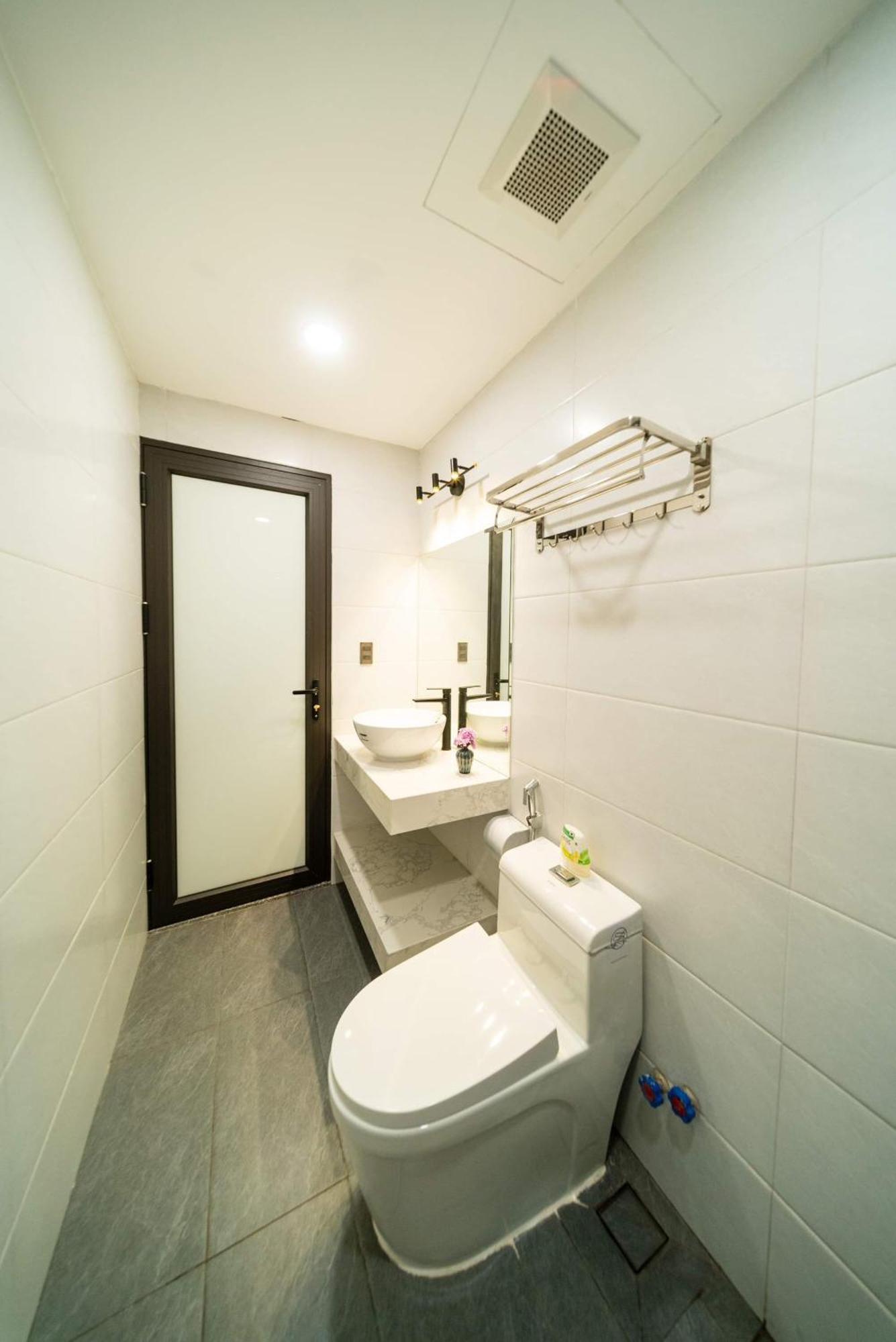 Apartment 2ce &